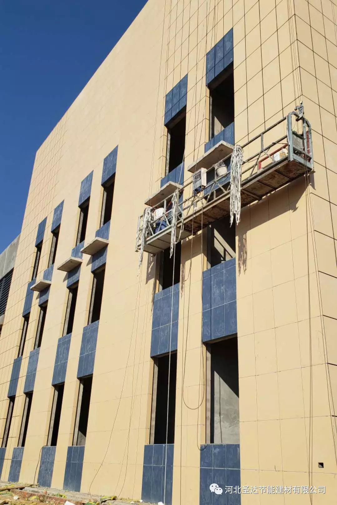 【工程案例】陶瓷薄板巖棉一體板-湖南雙峰人民醫(yī)院